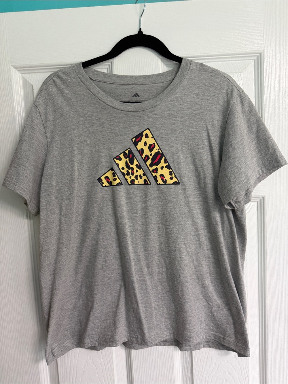 Adidas Gray T-Shirt with Yellow Leopard Trefoil XL